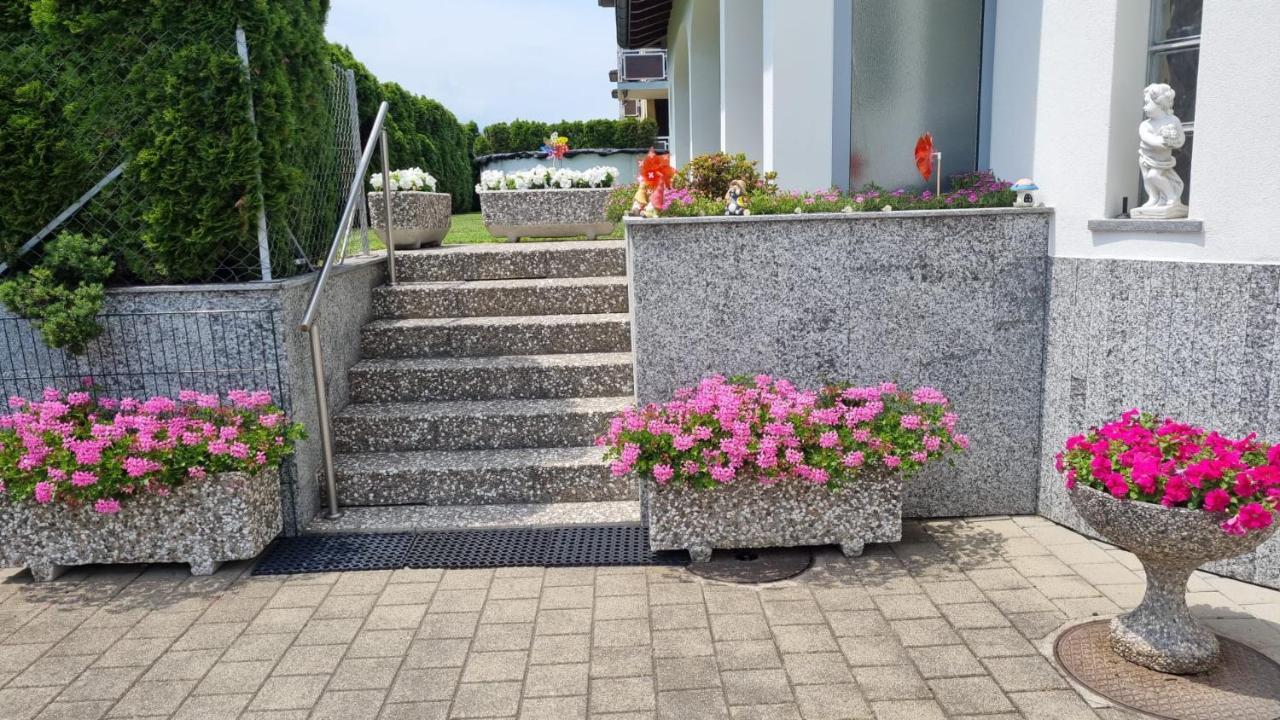 A U R O R A Hotel Cadenazzo Exterior photo